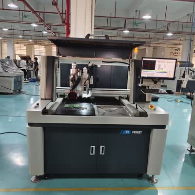 Explorando os recursos da máquina de roteamento de PCB - mais barato