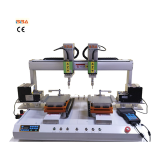 Equipamento de chave de fenda de alta precisão de alta precisão com mecanismo de alimentação de parafuso automático duplo e cabeças de motorista duplo para aplicações de fixação industrial em configurações de fábrica
