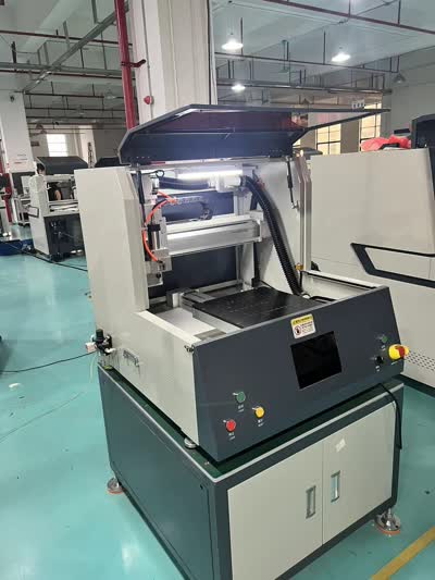 RESIDERA_400X533_5431732082333_.PIC