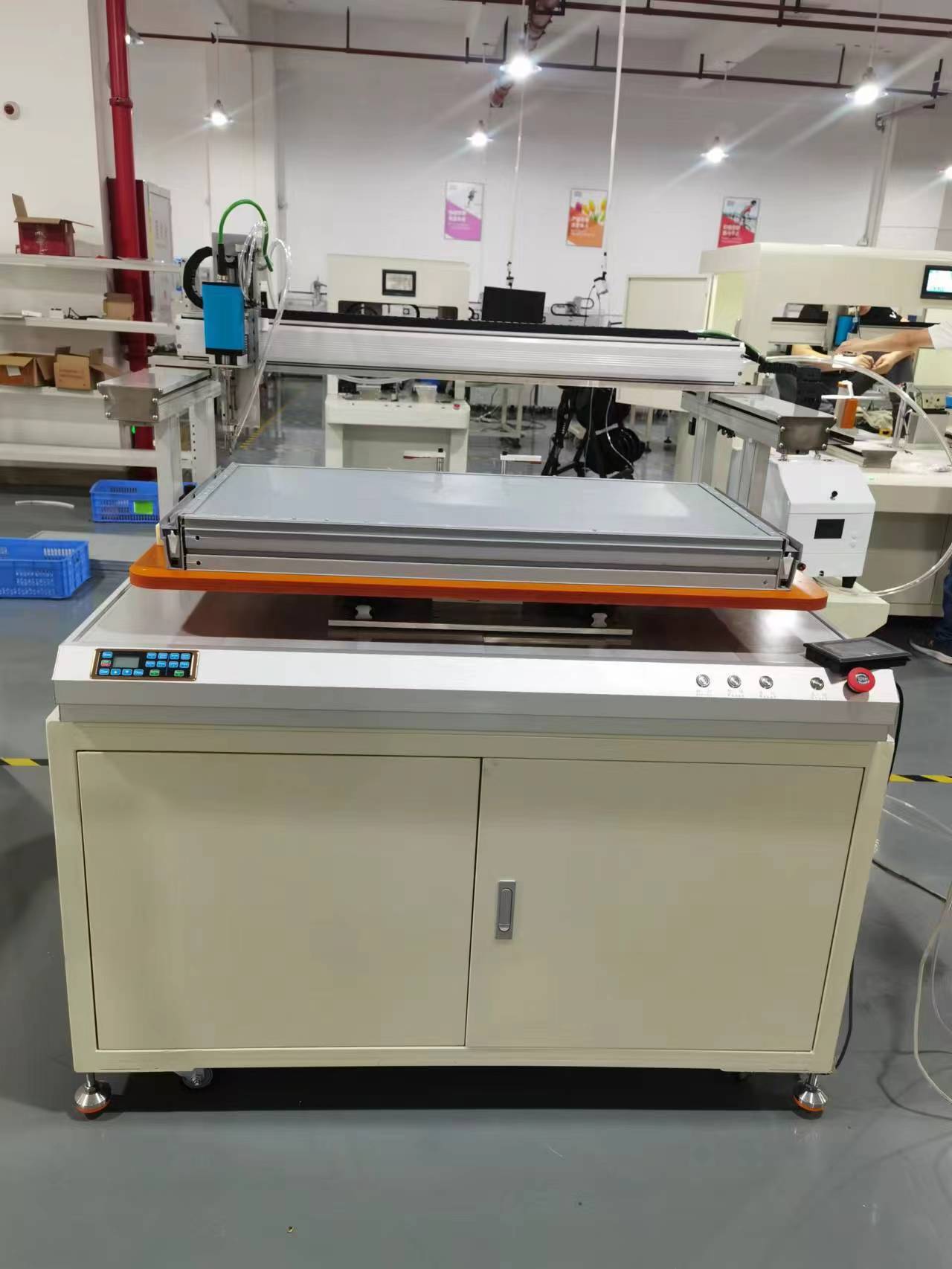 ROBOT PARAFUSO DOBRABRANTE
