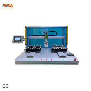 Máquina de aparafusamento totalmente automática de alta precisão para fechaduras de portas; equipamento de aperto por aspiração para parafusos pequenos; equipado com cortina de luz de segurança.