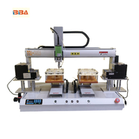 Robô de aparafusamento duplo servo de mesa personalizado; máquina de aparafusar de alta velocidade e estação dupla para caixas plásticas de controle remoto de pequenos eletrodomésticos; Máquina de aparafusar PCB.