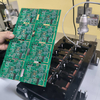 Máquina de solda FPC totalmente automática, máquina de solda automática para placas e cabos de circuito impresso flexíveis, equipamento de solda de precisão para FPC e PCB, personalização não padrão.