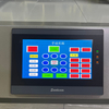 Máquina de instalação de inserção rosqueada totalmente automática de mesa; Máquina de prensagem automática para insertos auto-roscantes e roscados; Equipamento de reforço e montagem de rosca para hardware e Pla