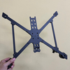 Máquina de travamento de parafuso de drone de alta precisão, máquina automática de condução de parafuso de mesa para fabricante chinês de UAV